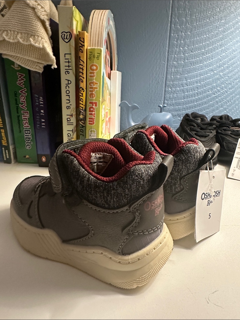 OshKosh B'gosh Gray & Burgundy Kids High-Top Sneakers
